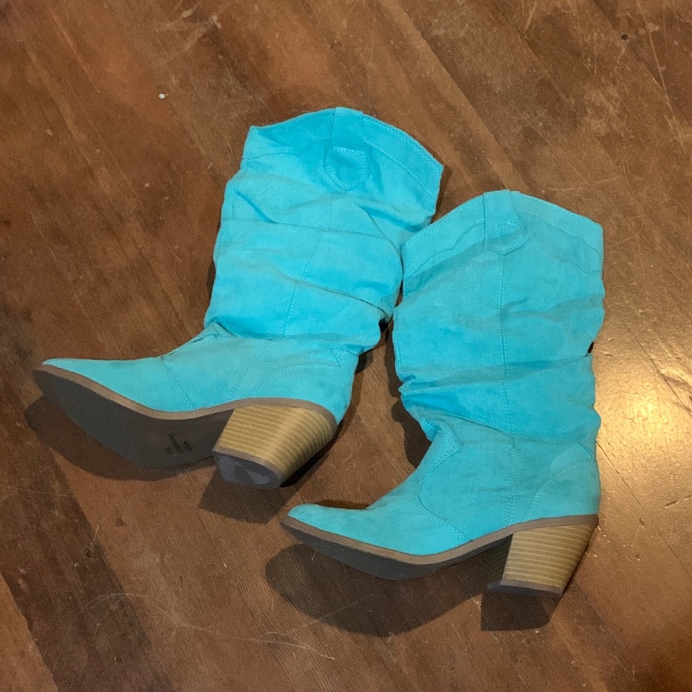 Aqua/mint western boots